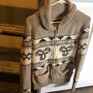 TNA Aritzia sweater